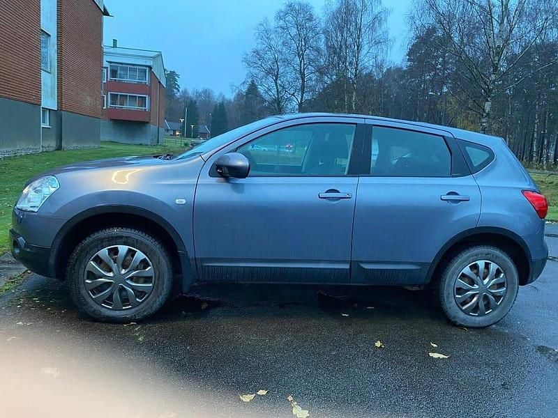 Begagnad Nissan Qashqai 114 HK (83 kW) 2009 SUV