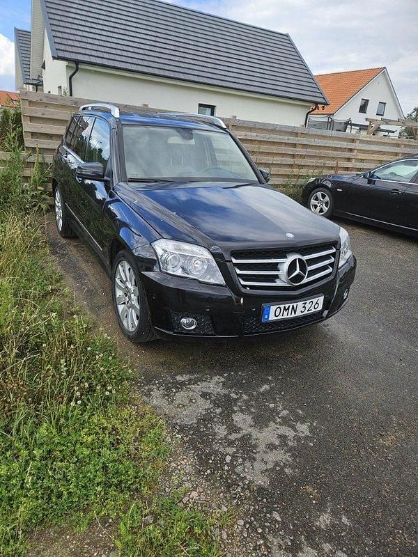 Begagnad Mercedes GLK200 143 HK (105 kW) 2012 Svart SUV