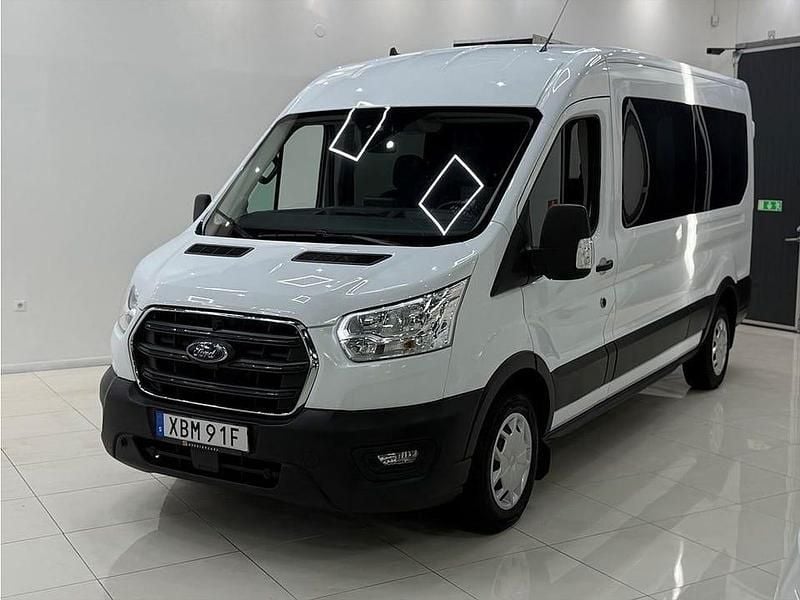 Vit Begagnad 2022 Ford Transit Kombi | 349 000 kr (Superpris) - Bild 1/4