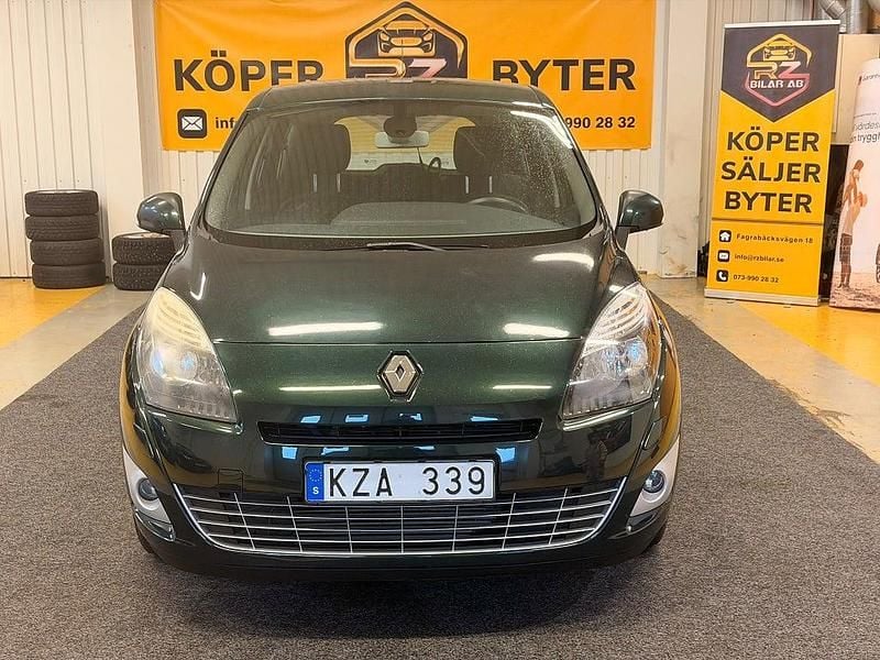 Grön Begagnad 2010 Renault Grand Scénic III Minibuss | 34 900 kr (Marknadspris) - Bild 1/4