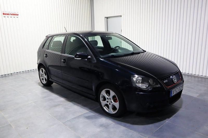 Begagnad VW Polo GTI 150 HK (110 kW) 2006 Svart Halvkombi
