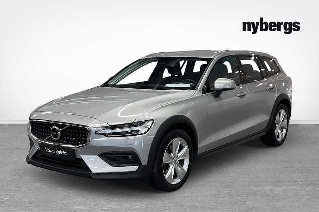 Begagnad 2024 Volvo V60 CC Kombi | 399 000 kr (Marknadspris) - Bild 1/4