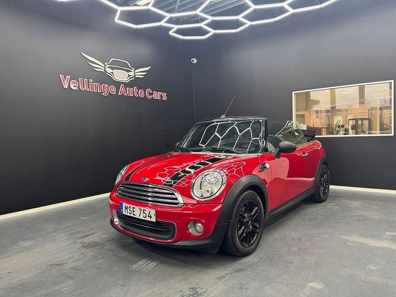 Begagnad Mini ONE 98 HK (72 kW) 2015 Röd Halvkombi
