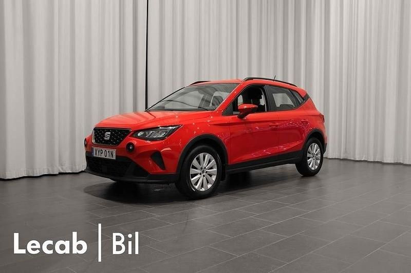 Röd (pure red) Begagnad 2022 Seat Arona SUV | 179 500 kr (Marknadspris) - Bild 1/4
