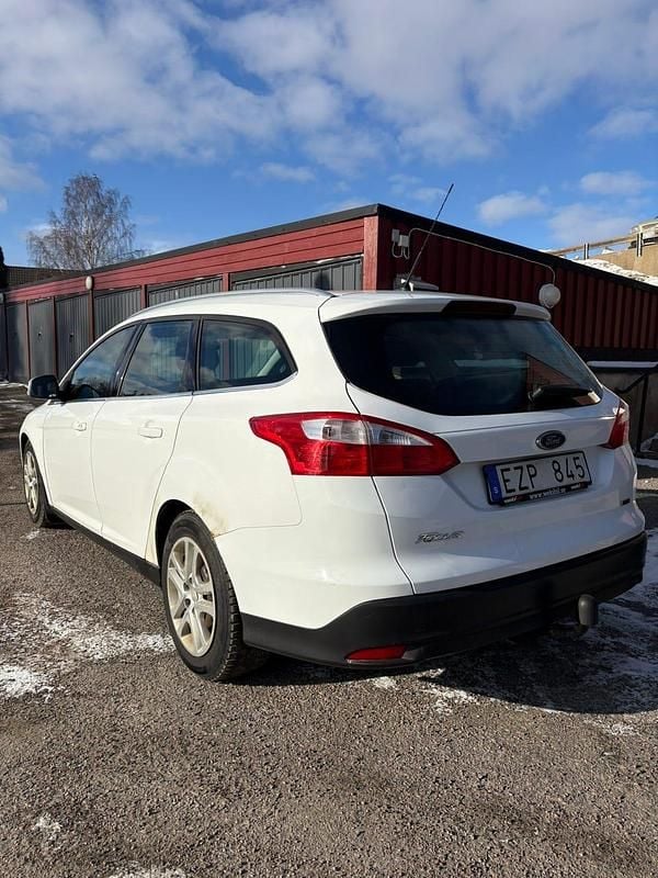 Begagnad Ford Focus 95 HK (69 kW) 2012 Kombi