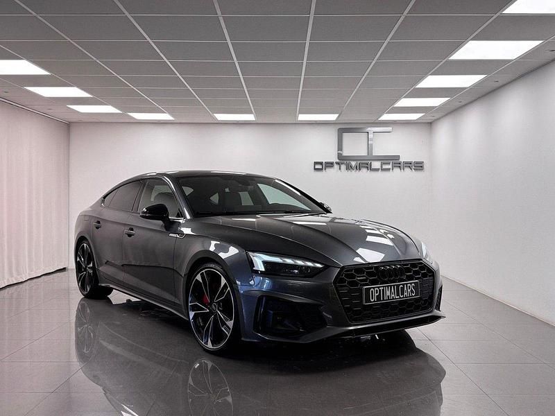 Grå Begagnad 2022 Audi A5 Sportback Competition Halvkombi | 459 900 kr - Bild 1/4
