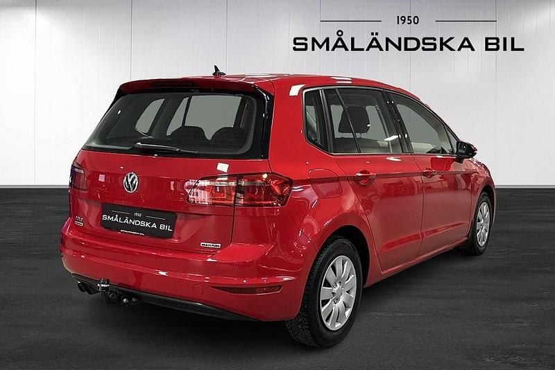 Begagnad VW Golf VII 125 HK (91 kW) 2017 Röd Halvkombi