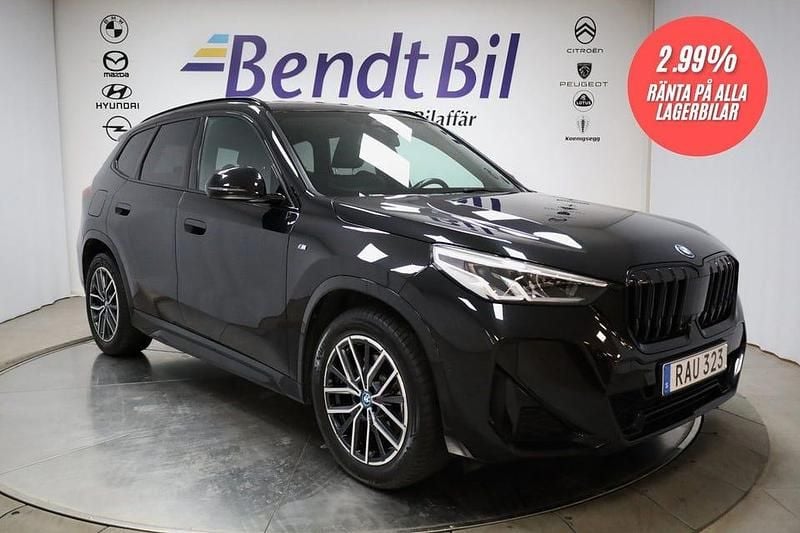Begagnad BMW X1 M Sport 245 HK (180 kW) 2024 Safirsvartmetallic SUV