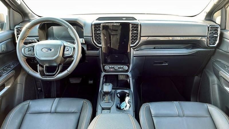 Ny Ford Ranger Wildtrack 280 HK (205 kW) 2025 Svart Pickup