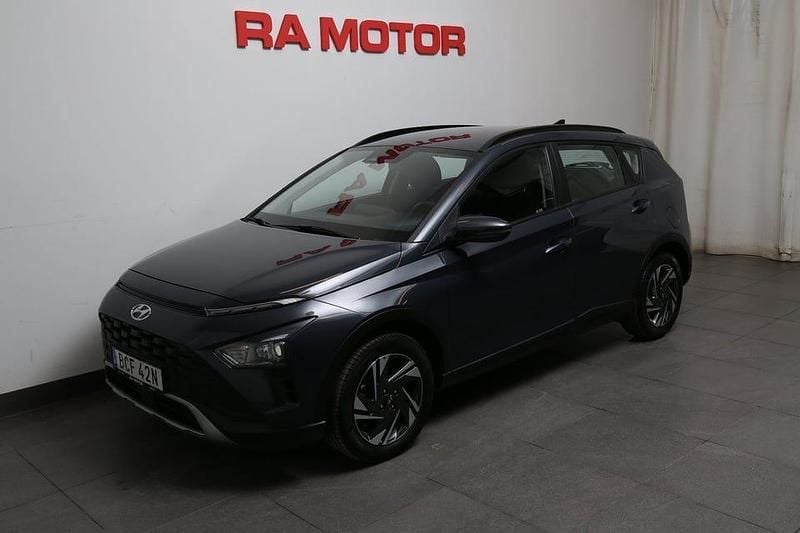Begagnad Hyundai Bayon Essential 84 HK (61 kW) 2021 Grå SUV