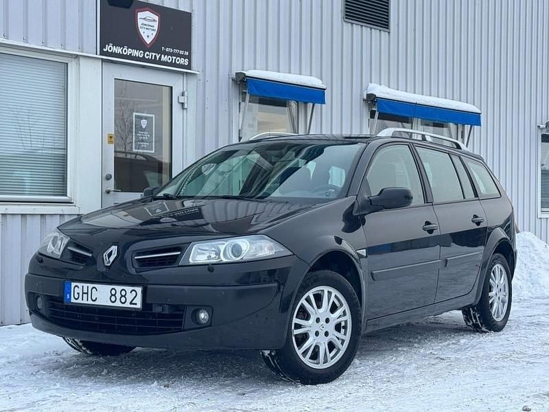 Svart Begagnad 2009 Renault Mégane III | 39 900 kr (Marknadspris) - Bild 1/4