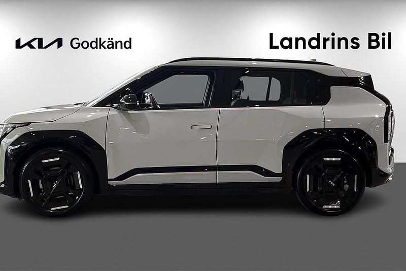 Begagnad Kia EV3 GT-Line 150 kW (204 HK) 2024 Grön SUV