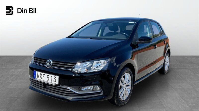 Svart Begagnad 2016 VW Polo Comfortline Halvkombi | 99 900 kr (Marknadspris) - Bild 1/4