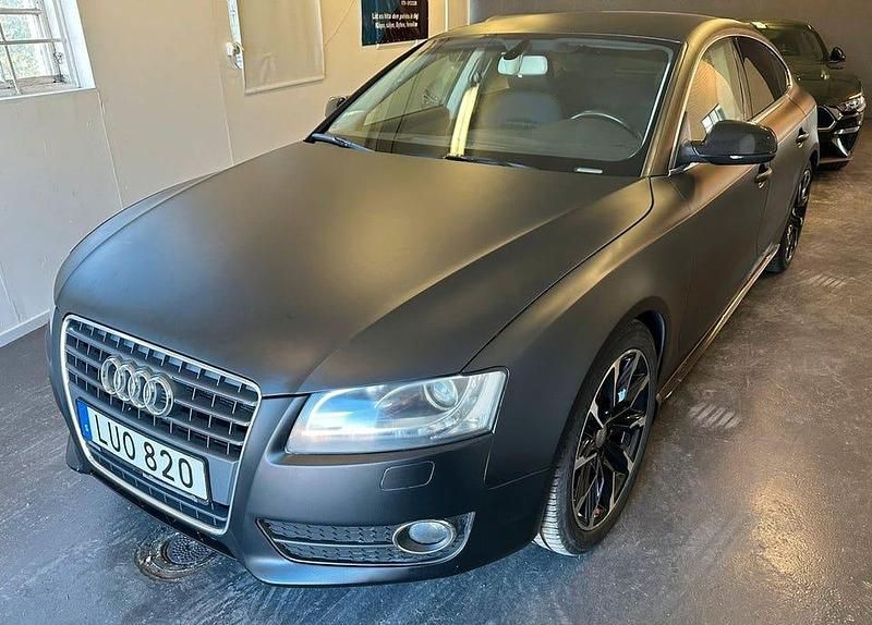 Silver Begagnad 2011 Audi A5 Sportback Halvkombi | 115 000 kr (Marknadspris) - Bild 1/4