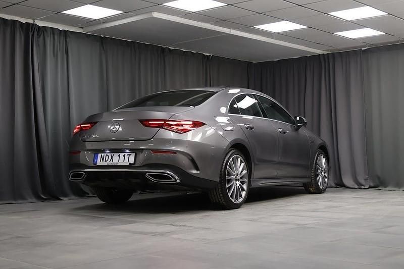 Begagnad Mercedes CLA250 Premium 218 HK (160 kW) 2021 Grå Sedan