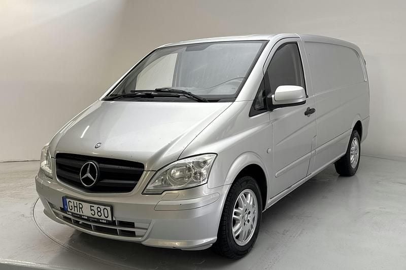 Silver Begagnad 2011 Mercedes Vito Minibuss | 65 000 kr - Bild 1/4