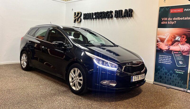 Svart Begagnad 2015 Kia Ceed Sportswagon Comfort Kombi | 99 900 kr (Marknadspris) - Bild 1/4