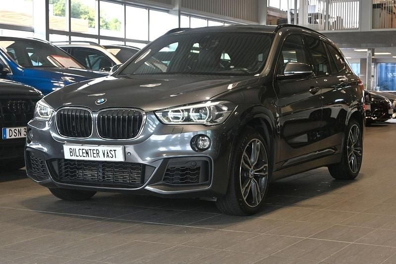 Grå Begagnad 2018 BMW X1 M Sport SUV | 249 000 kr (Lite dyr) - Bild 1/4