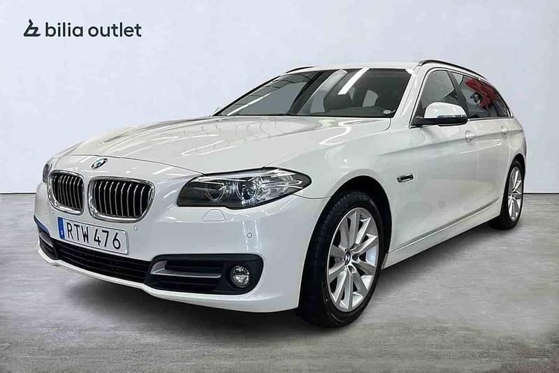 Begagnad BMW 520 2017 Vit Kombi