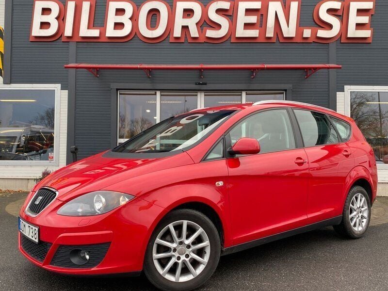 Röd Begagnad 2013 Seat Altea XL Minibuss | 69 000 kr (Marknadspris) - Bild 1/4