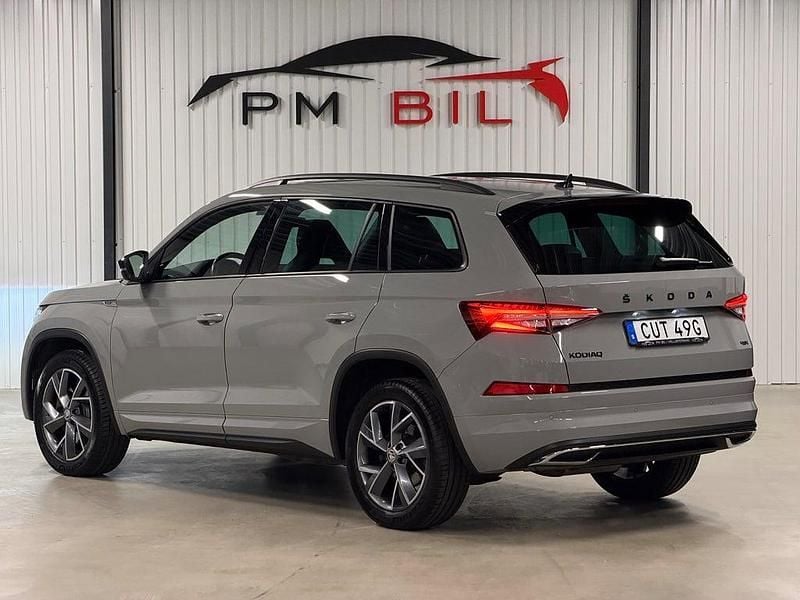 Begagnad Skoda Kodiaq SportLine 200 HK (147 kW) 2023 Grå SUV