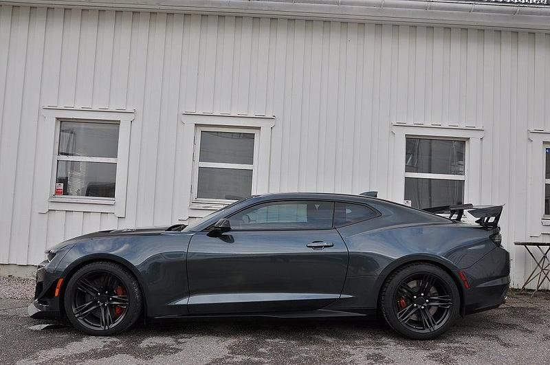 Begagnad Chevrolet Camaro ZL1 660 HK (485 kW) 2020 Svart Sportkupé