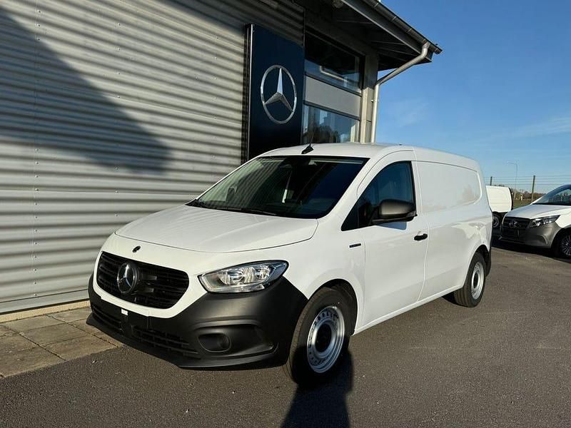 Arktisk vit Begagnad 2024 Mercedes eCitan Van | 419 000 kr (Marknadspris) - Bild 1/4