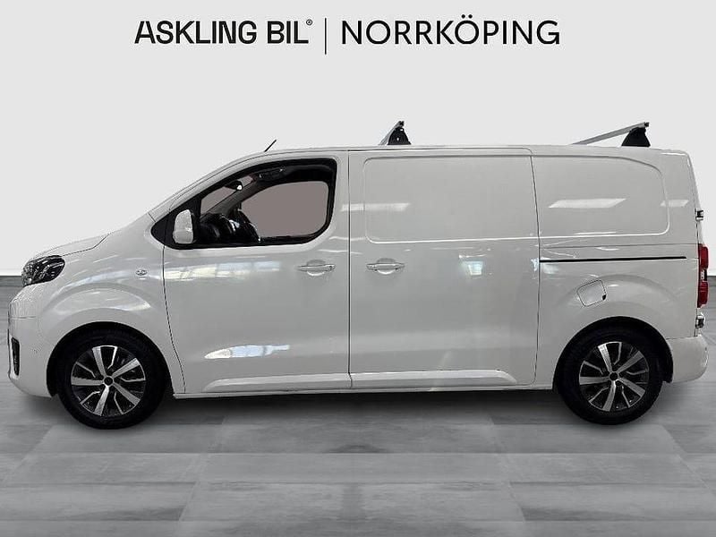 Vit Begagnad 2019 Toyota Proace Minibuss | 209 000 kr (Lite dyr) - Bild 1/4