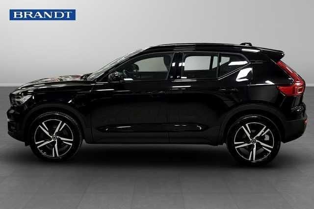 Begagnad Volvo XC40 R-Design 261 HK (191 kW) 2021 Svart SUV