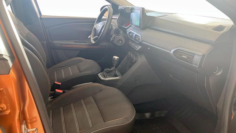 Begagnad Dacia Sandero Stepway 91 HK (66 kW) 2021 Brun Halvkombi