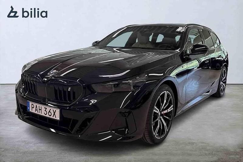 Svart Begagnad 2025 BMW i5 Sedan | 759 900 kr - Bild 1/1