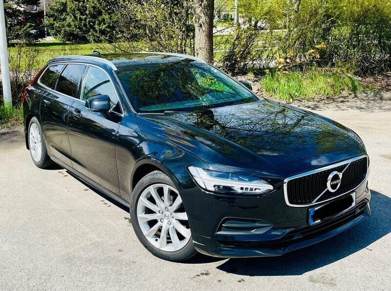 Svart Begagnad 2019 Volvo V90 Kombi | 210 000 kr (Bra pris) - Bild 1/3