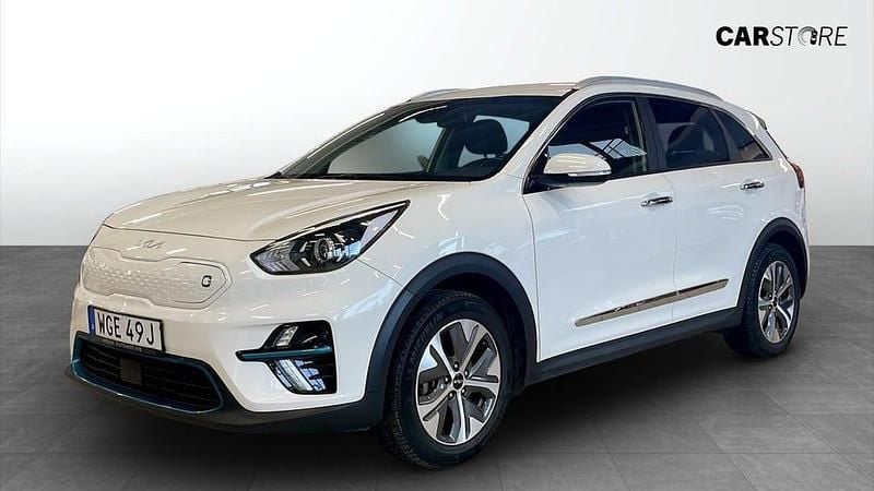 Begagnad Kia e-Niro Advance 150 kW (204 HK) 2022 Vit SUV