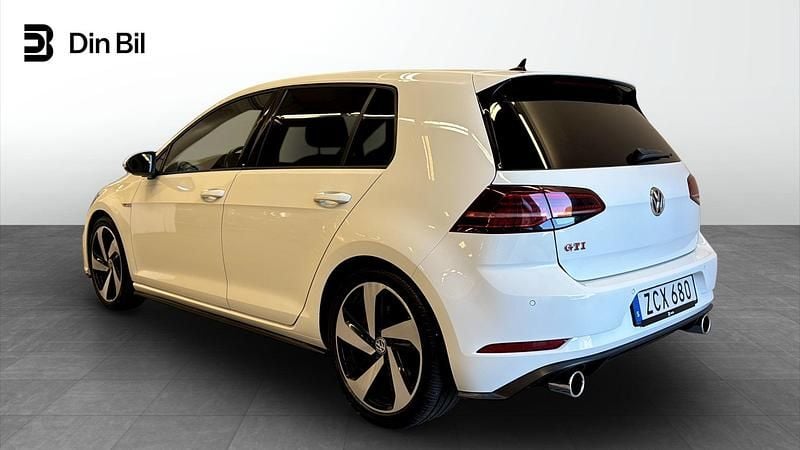 Begagnad VW Golf VII GTI 245 HK (180 kW) 2017 Vit Kombi