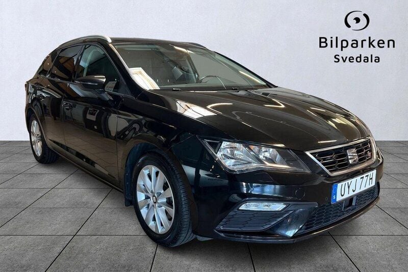 Svart Begagnad 2019 Seat Leon ST FR Kombi | 199 990 kr (Marknadspris) - Bild 1/4