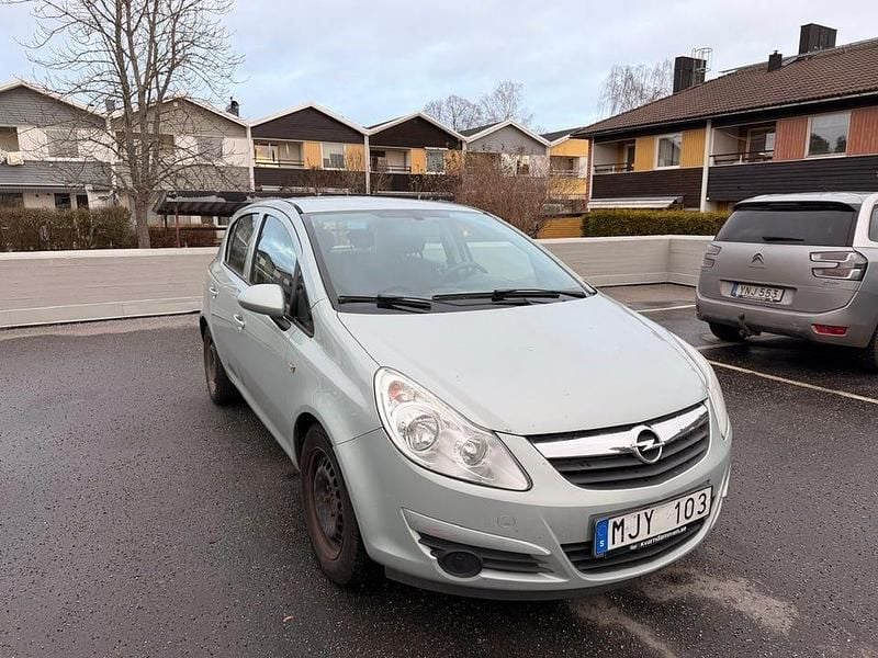 Begagnad 2008 Opel Corsa Halvkombi | 19 000 kr (Marknadspris) - Bild 1/4