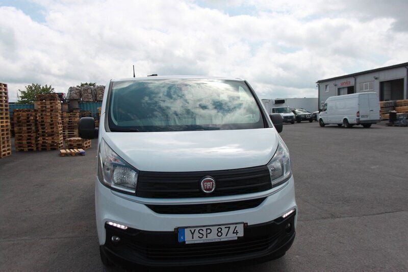 Vit Begagnad 2018 Fiat Talento Van | 175 000 kr - Bild 1/4