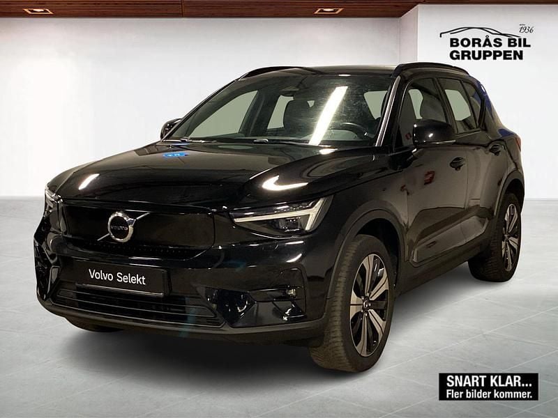 Begagnad Volvo XC40 Single Motor 175 kW (238 HK) 2023 Svart SUV