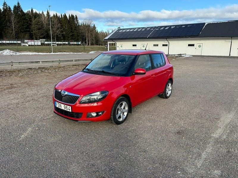 Begagnad 2014 Skoda Fabia | 62 000 kr (Bra pris) - Bild 1/4