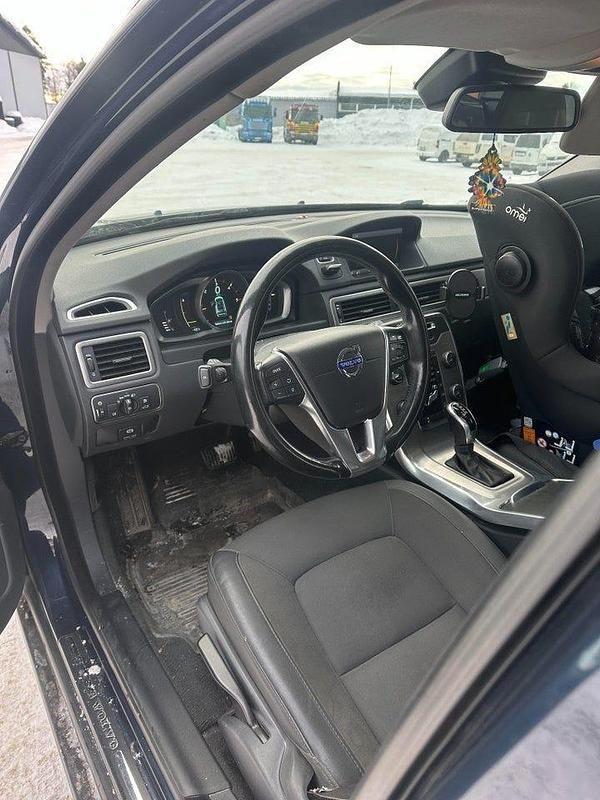 Begagnad Volvo XC70 Momentum 181 HK (133 kW) 2014 Blå Kombi