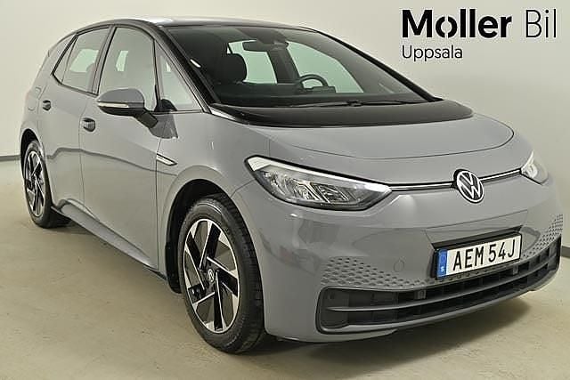 Moonstone grey black Begagnad 2023 VW ID.3 Pro Performance Halvkombi | 264 900 kr (Bra pris) - Bild 1/4