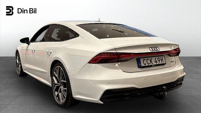 Begagnad Audi A7 S-Line 265 HK (194 kW) 2024 Gletscherweiß metallic Sedan