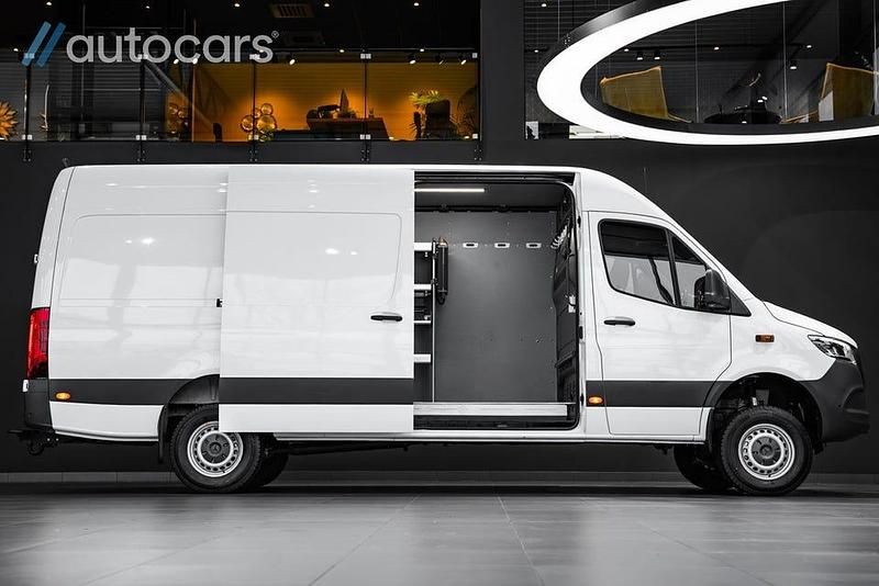 Begagnad Mercedes Sprinter SE 190 HK (139 kW) 2024 Vit Van