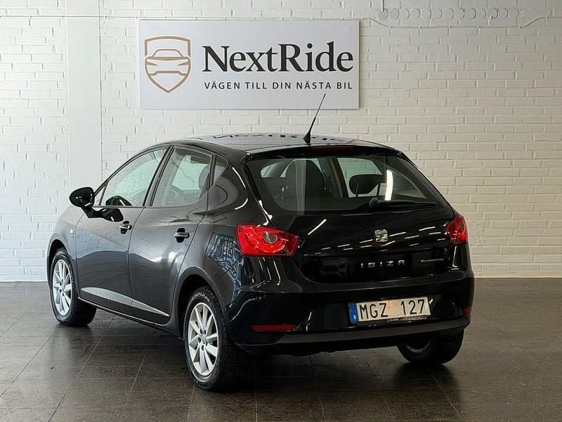 Begagnad Seat Ibiza Style 105 HK (77 kW) 2013 Svart