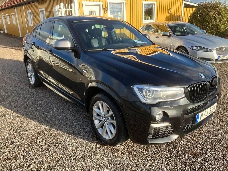 Svart Begagnad 2016 BMW X4 M Sport SUV | 289 000 kr (Marknadspris) - Bild 1/4