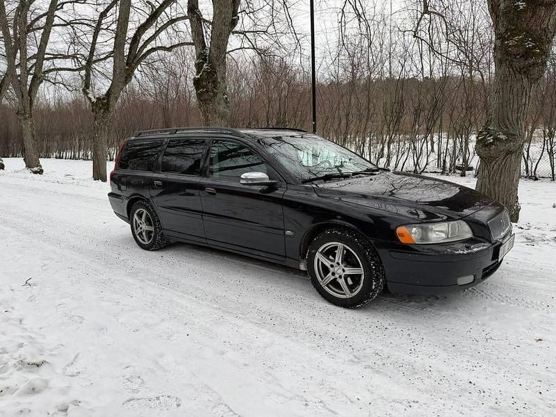 Begagnad 2006 Volvo V70 Dynamic Kombi | 32 900 kr (Bra pris) - Bild 1/4