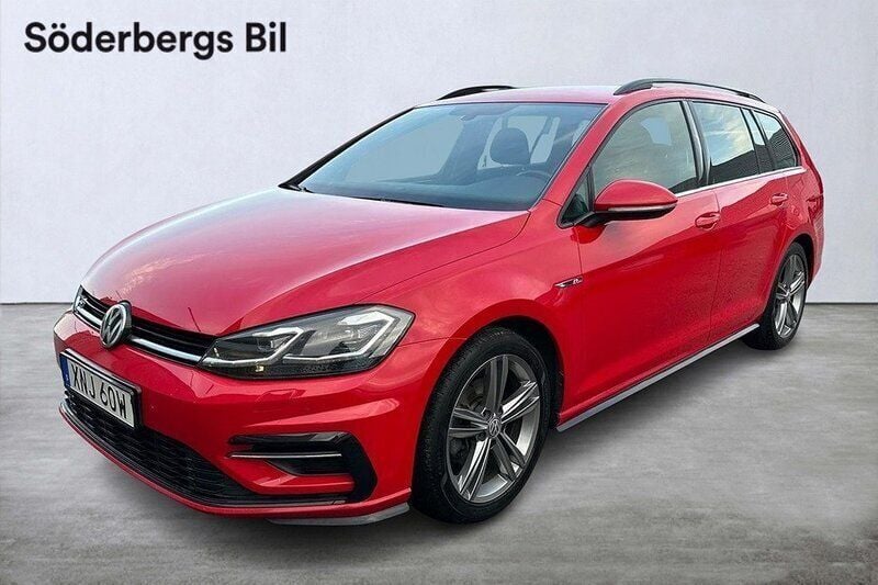Röd Begagnad 2019 VW Golf VIII GT Kombi | 184 500 kr (Marknadspris) - Bild 1/4