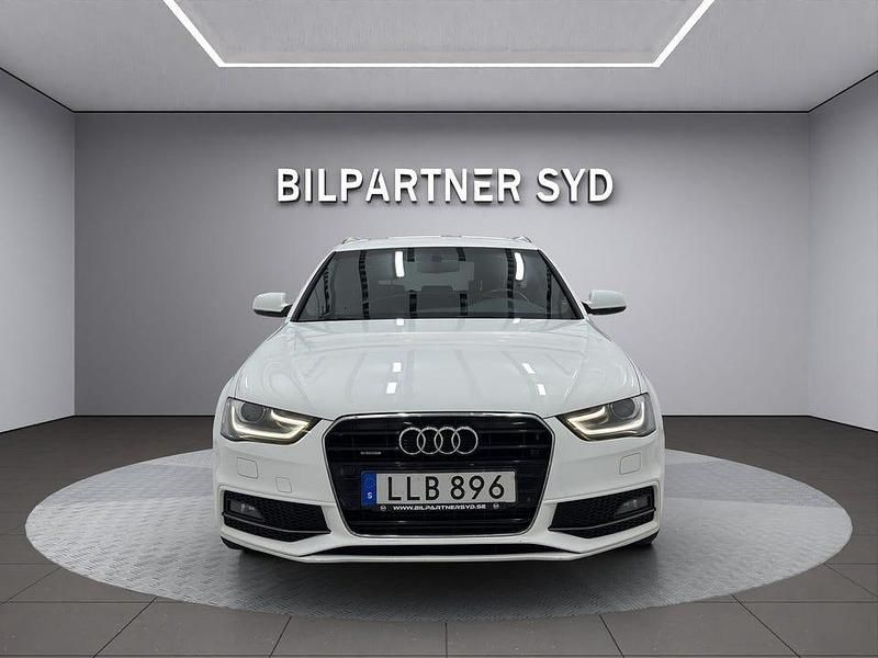 Vit Begagnad 2014 Audi A4 Comfort Kombi | 144 900 kr (Dyr) - Bild 1/3