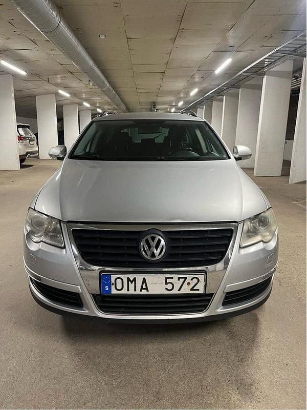 Begagnad 2007 VW Passat Comfortline Kombi | 14 000 kr (Superpris) - Bild 1/4