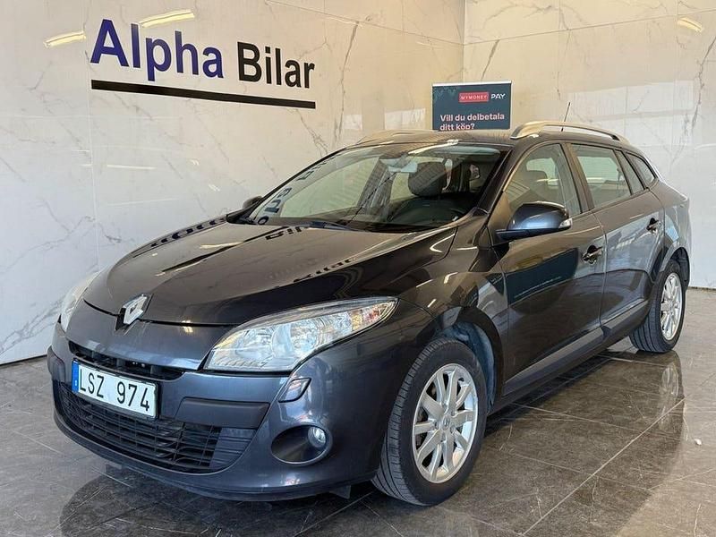Grå Begagnad 2011 Renault Mégane GrandTour Kombi | 49 900 kr (Dyr) - Bild 1/4